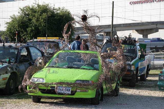 2006_ArtCar_1_Ball 129 